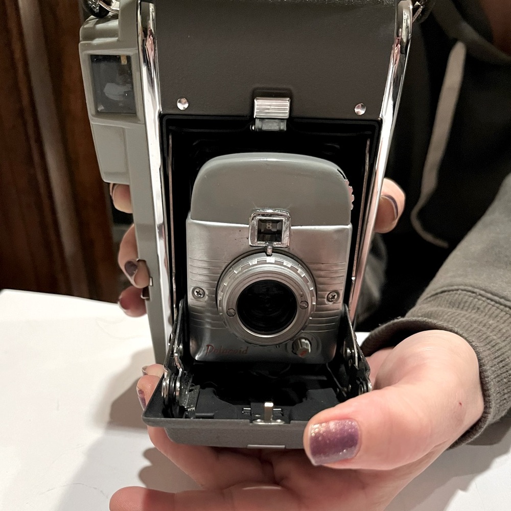 Vintage Polaroid Land Camera Silver Highlander Model 80